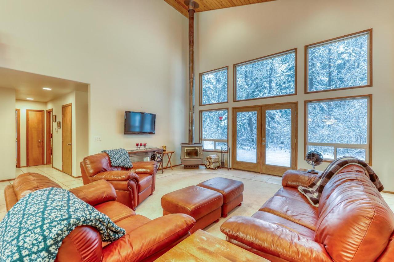 Elk Tracks Lodge Pine Glen Exterior foto